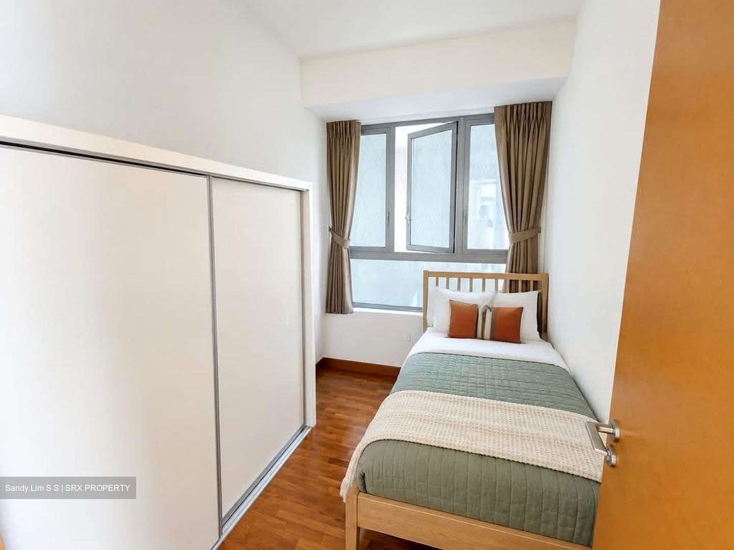 Centro Residences (D20), Condominium #614722631